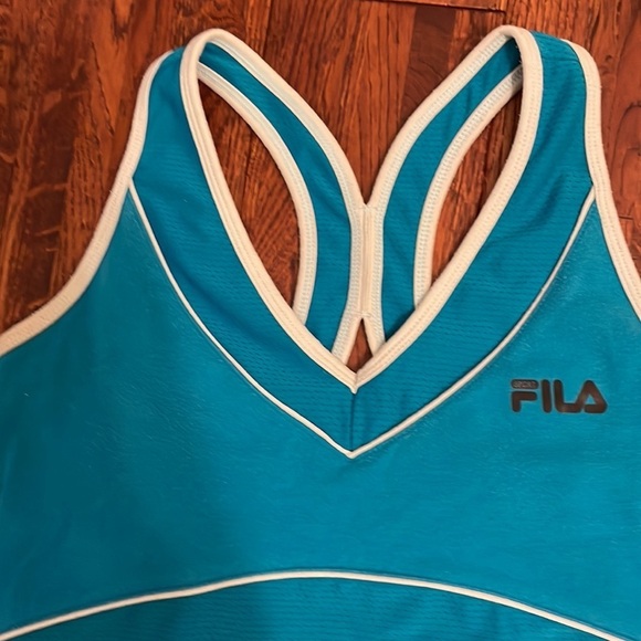 🔥2/$15 Fila Workout Top - Picture 4 of 14
